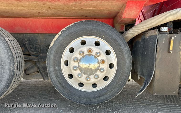 image for item EQ4652 2013 International WorkStar 7600 dump truck