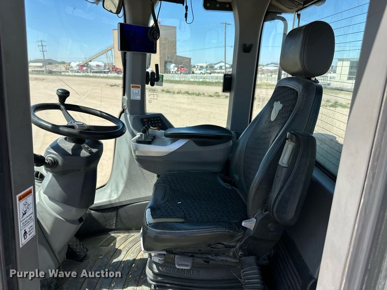 image for item EQ4653 2019 Case 1121G wheel loader