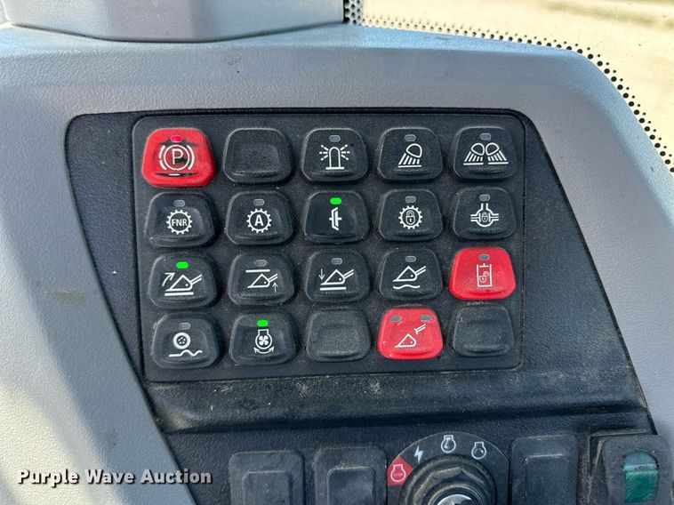 image for item EQ4653 2019 Case 1121G wheel loader