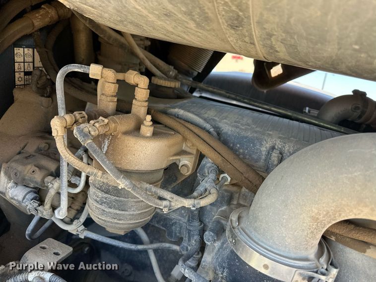 image for item EQ4653 2019 Case 1121G wheel loader