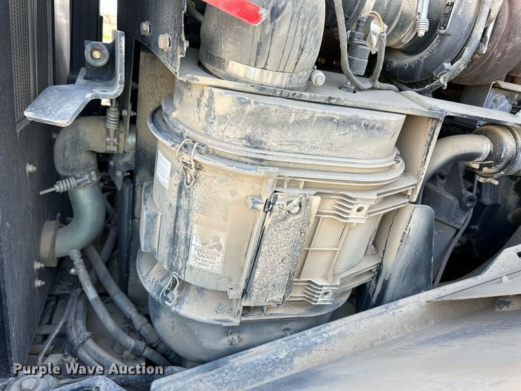 image for item EQ4653 2019 Case 1121G wheel loader