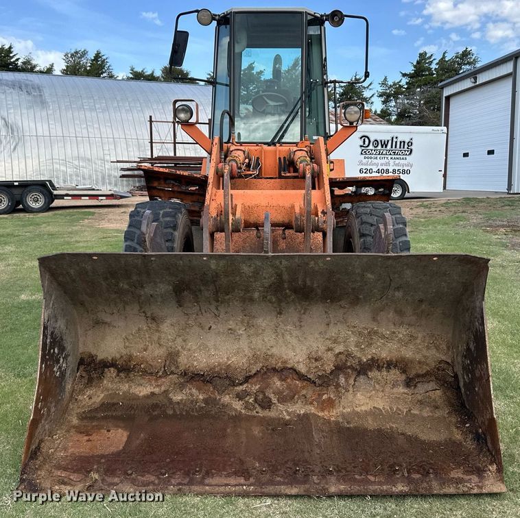 image for item EQ4654 Fiat-Allis FR100 wheel loader