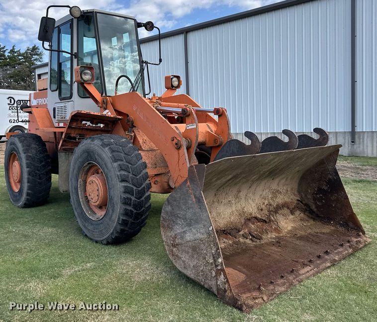 image for item EQ4654 Fiat-Allis FR100 wheel loader