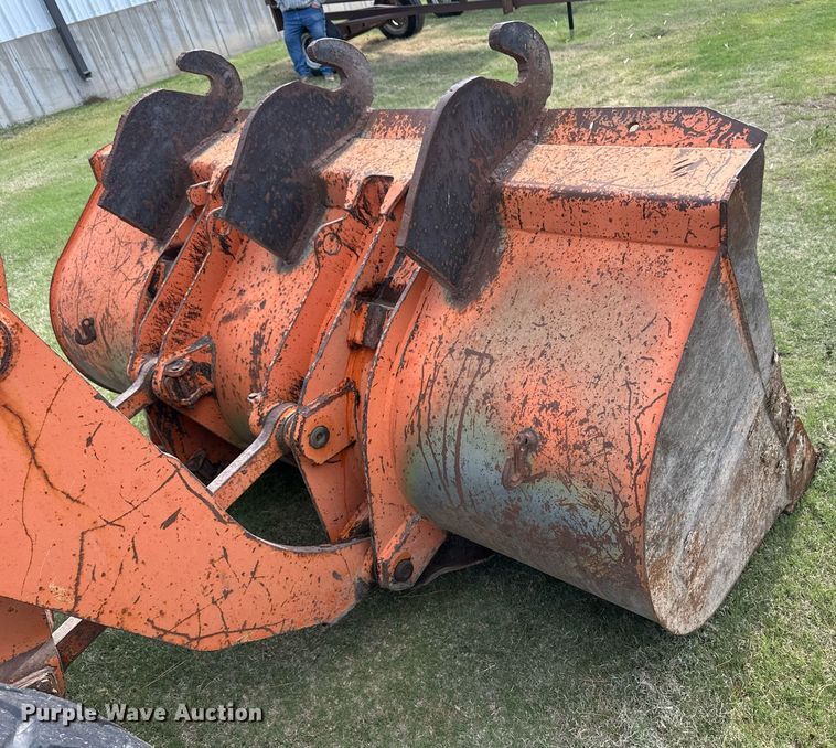 image for item EQ4654 Fiat-Allis FR100 wheel loader