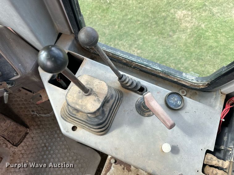 image for item EQ4654 Fiat-Allis FR100 wheel loader