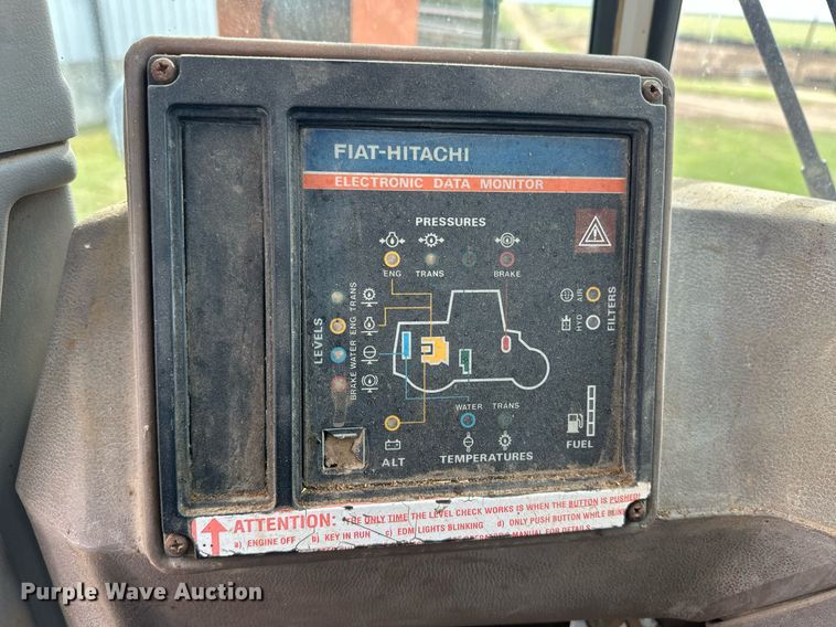 image for item EQ4654 Fiat-Allis FR100 wheel loader