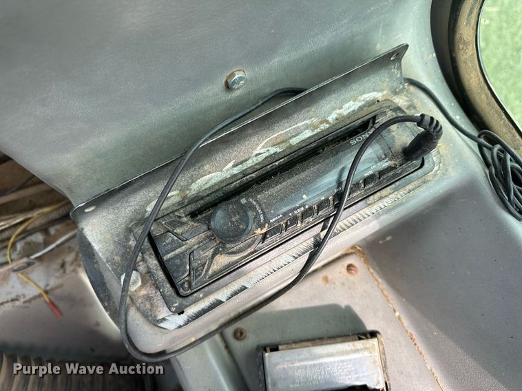 image for item EQ4654 Fiat-Allis FR100 wheel loader