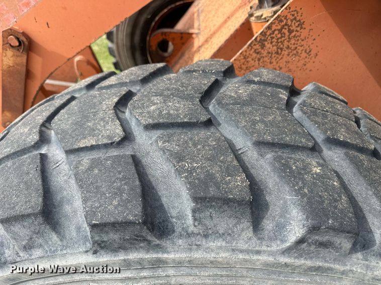 image for item EQ4654 Fiat-Allis FR100 wheel loader