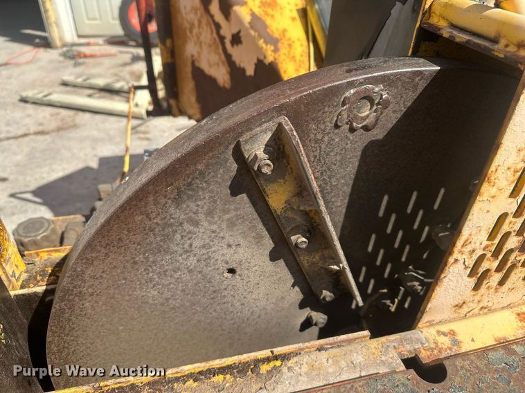 image for item ER5205 Wood chipper