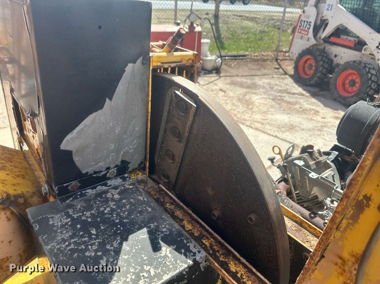 image for item ER5205 Wood chipper