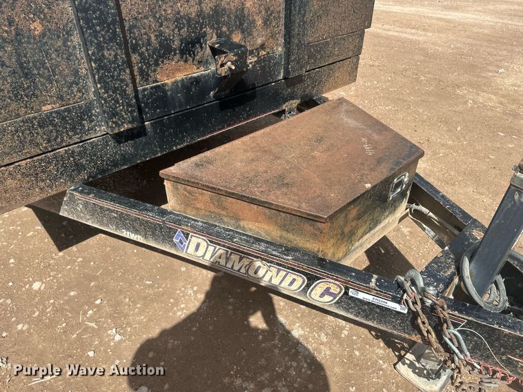 image for item ER5206 2015 Diamond C dump trailer