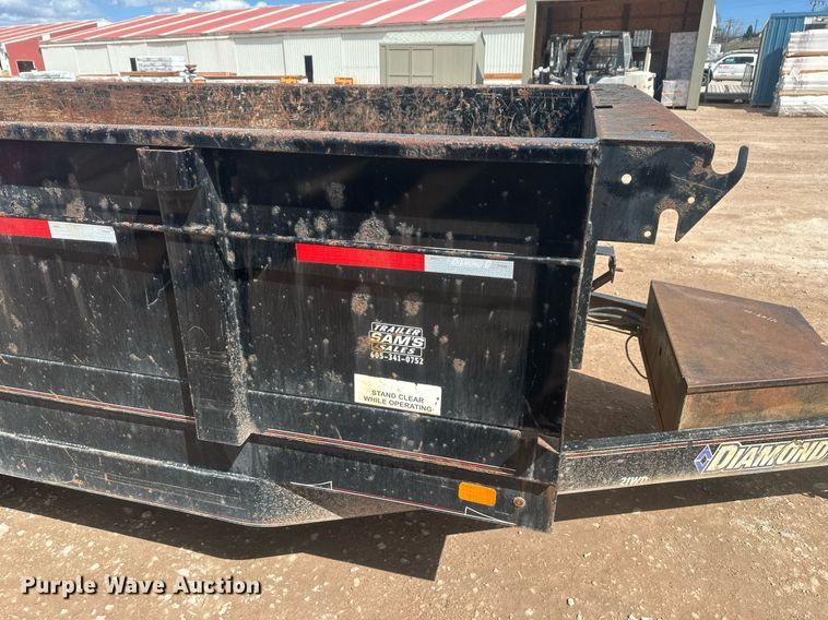 image for item ER5206 2015 Diamond C dump trailer