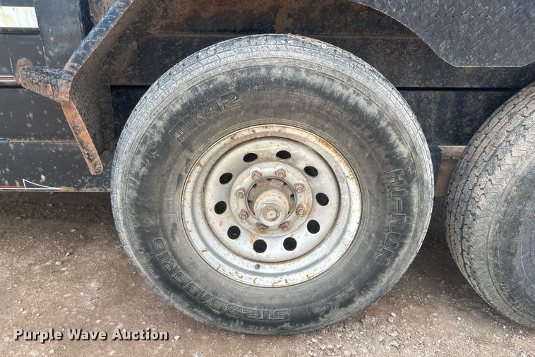 image for item ER5206 2015 Diamond C dump trailer