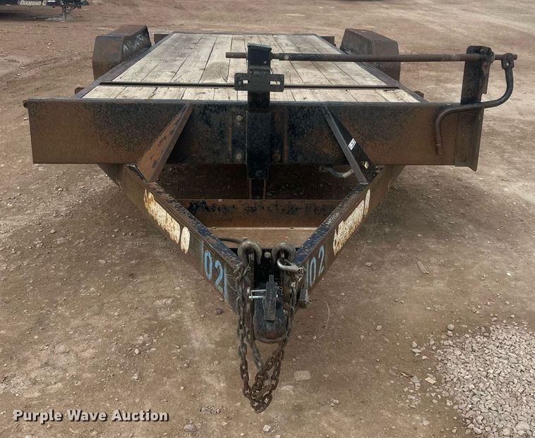 image for item ER5207 2013 Diamond C tilt deck equipment trailer