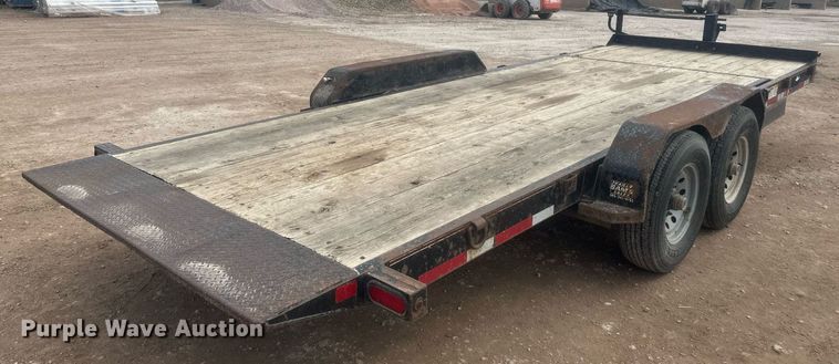image for item ER5207 2013 Diamond C tilt deck equipment trailer