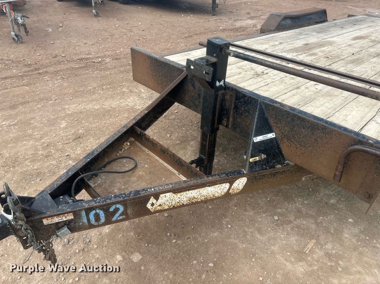 image for item ER5207 2013 Diamond C tilt deck equipment trailer
