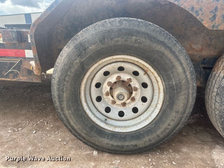 image for item ER5207 2013 Diamond C tilt deck equipment trailer