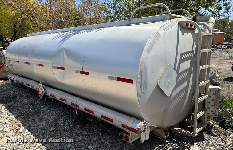 image for item FB9361 Beall tank truck bed