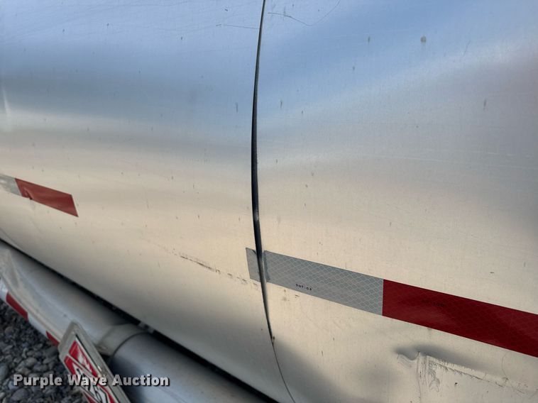 image for item FB9361 Beall tank truck bed