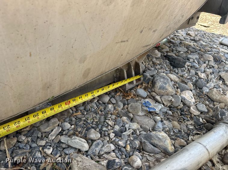 image for item FB9361 Beall tank truck bed