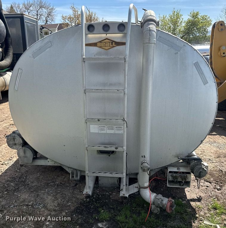 image for item FB9362 Beall tank truck bed