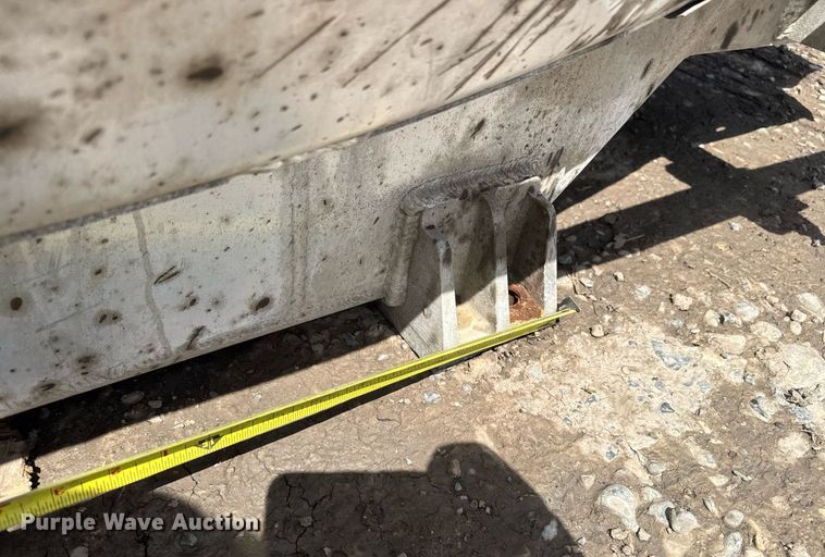 image for item FB9362 Beall tank truck bed