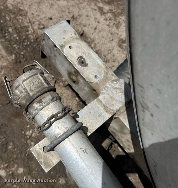 image for item FB9362 Beall tank truck bed