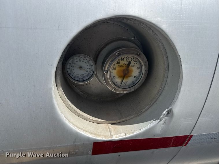 image for item FB9362 Beall tank truck bed