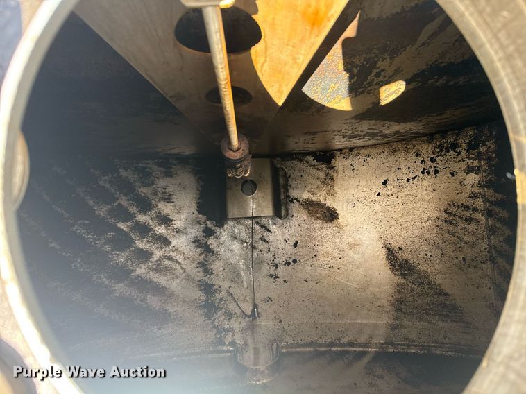 image for item FB9362 Beall tank truck bed