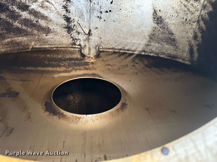 image for item FB9362 Beall tank truck bed