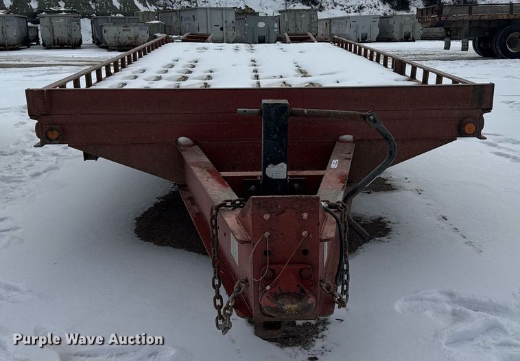 image for item NN9579 2004 Belshe equipment trailer