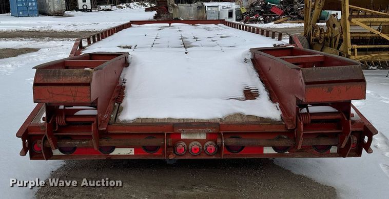 image for item NN9579 2004 Belshe equipment trailer