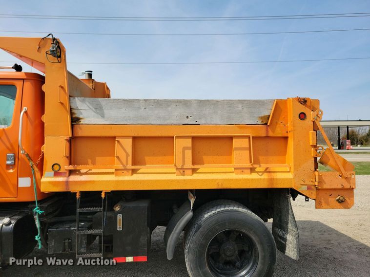image for item NV9772 2000 International 2554 dump truck