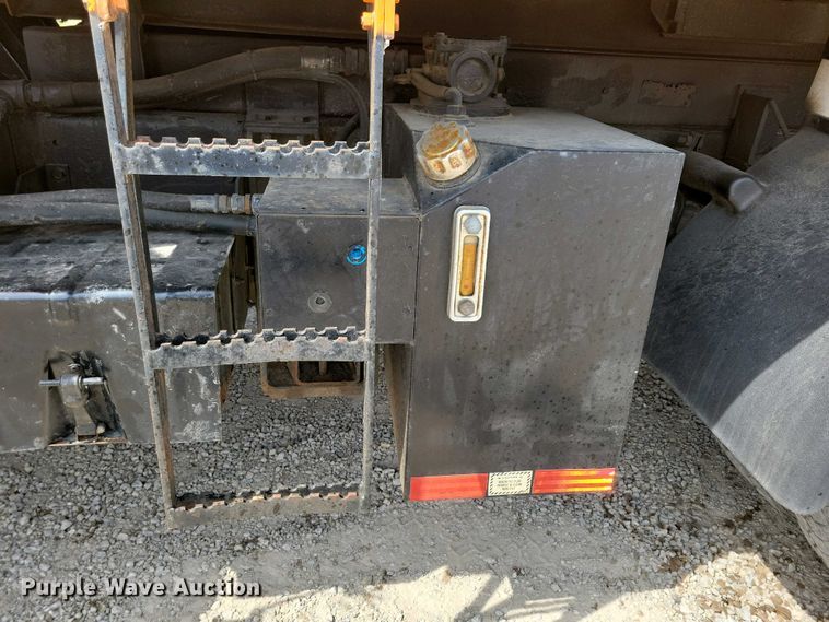 image for item NV9772 2000 International 2554 dump truck