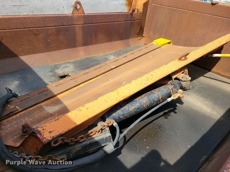 image for item NV9772 2000 International 2554 dump truck