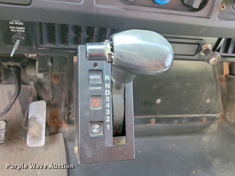 image for item NV9772 2000 International 2554 dump truck