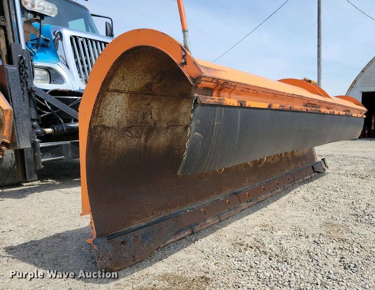 image for item NV9773 2006 International 7400 dump truck