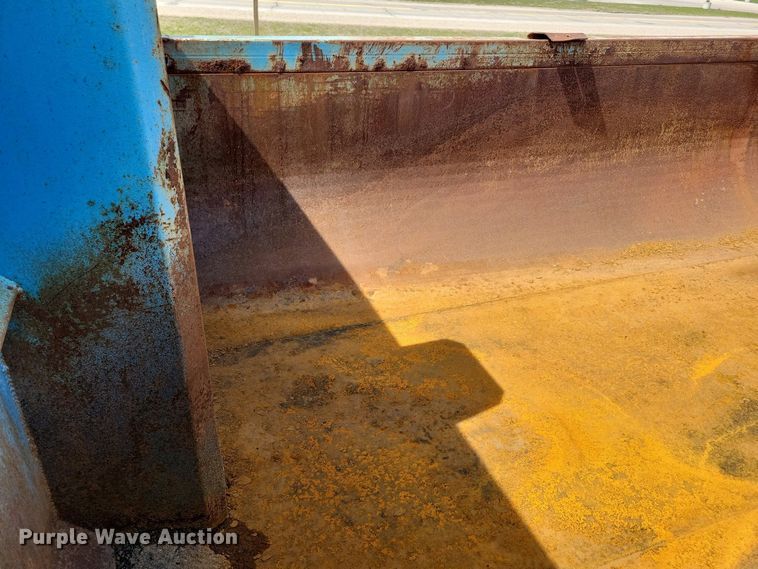 image for item NV9773 2006 International 7400 dump truck