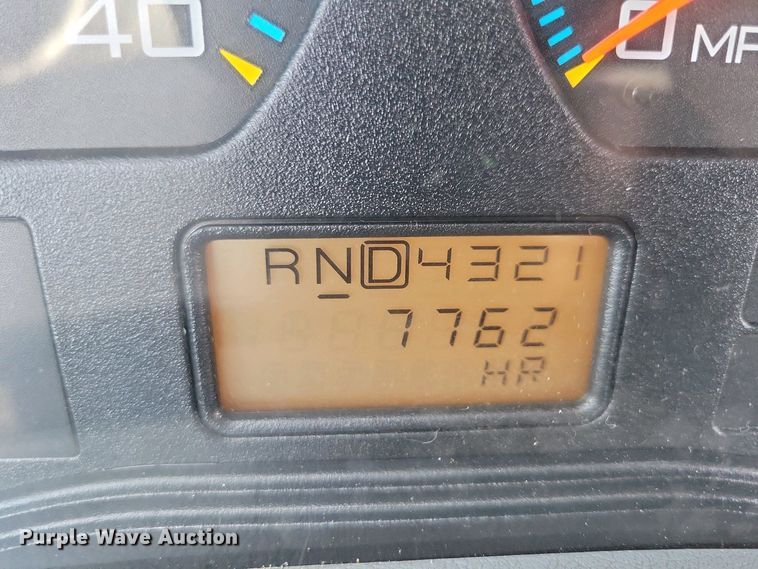 image for item NV9773 2006 International 7400 dump truck