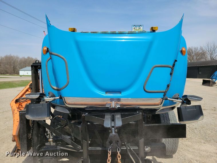 image for item NV9773 2006 International 7400 dump truck