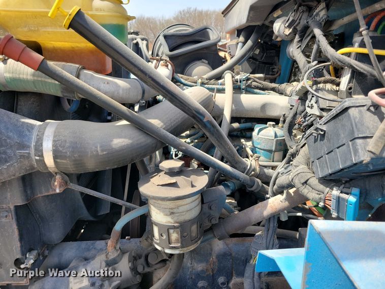 image for item NV9773 2006 International 7400 dump truck