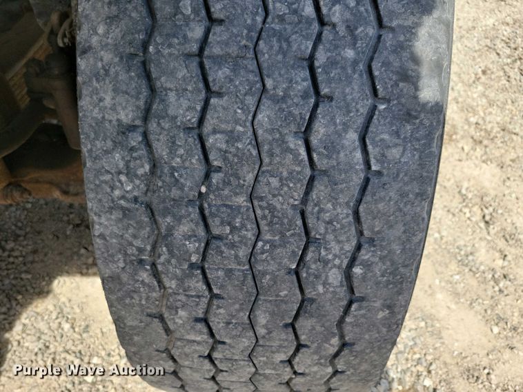 image for item NV9773 2006 International 7400 dump truck