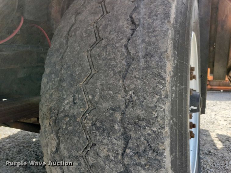 image for item NV9773 2006 International 7400 dump truck