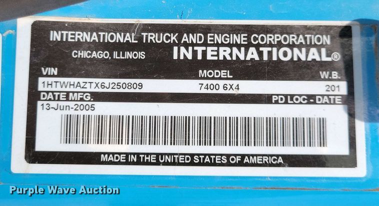 image for item NV9773 2006 International 7400 dump truck