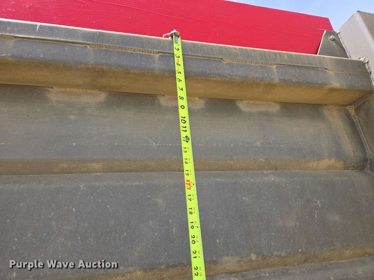 image for item NV9831 1995 Ford L8000 dump truck