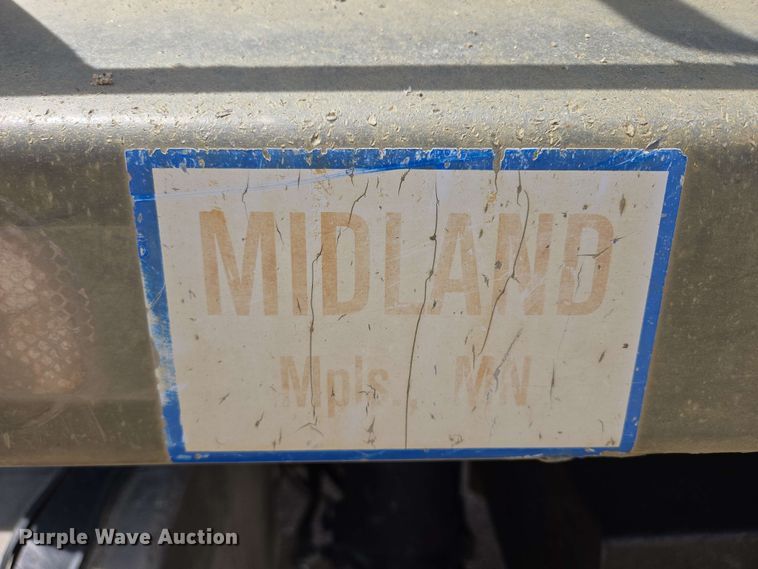 image for item NV9831 1995 Ford L8000 dump truck