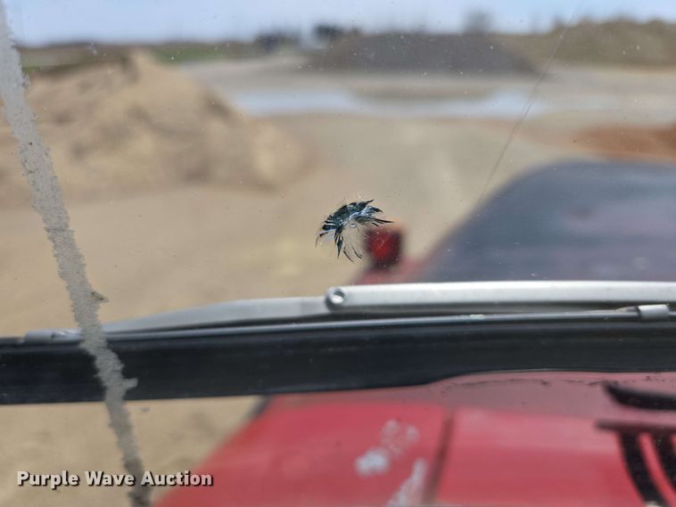 image for item NV9831 1995 Ford L8000 dump truck