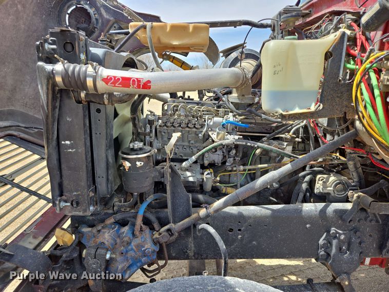 image for item NV9831 1995 Ford L8000 dump truck