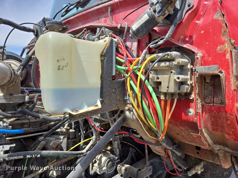 image for item NV9831 1995 Ford L8000 dump truck