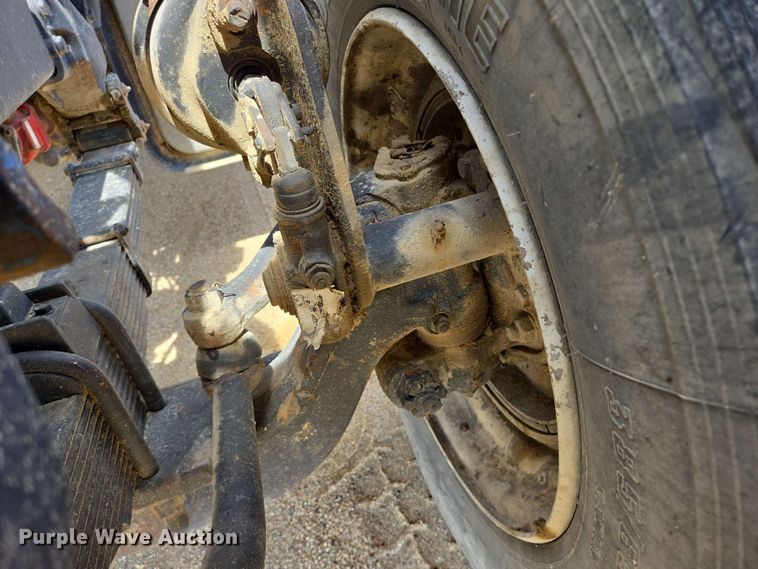 image for item NV9831 1995 Ford L8000 dump truck